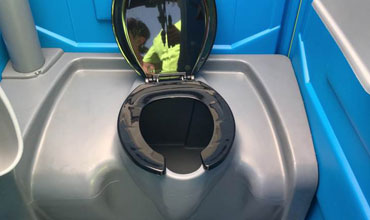 Non-flushing portaloo toilet bowl